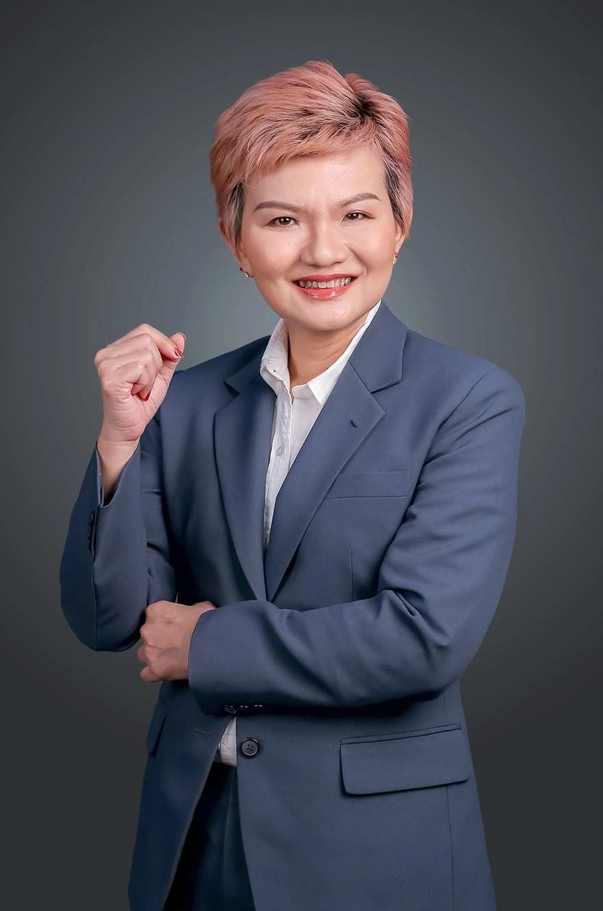 นางสาวพิมพ์รภัส ศิริไพรวัน